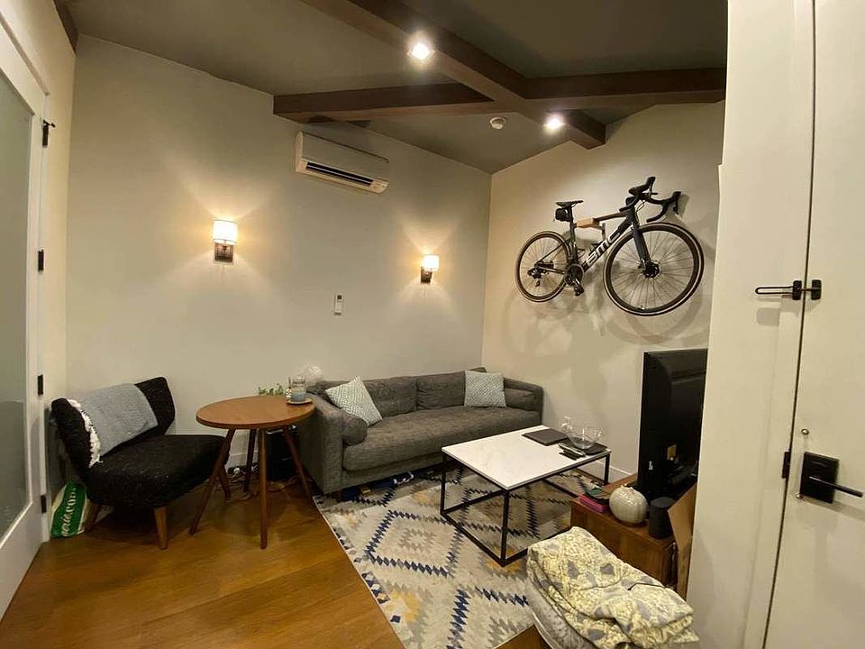1st image of 539 Park Pl #2F