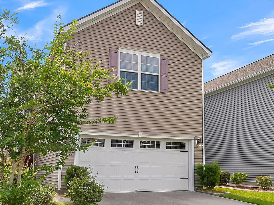 8903 Skipping Rock Ln