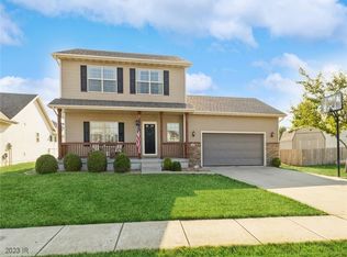 565 SE Waco Pl, Waukee, IA 50263