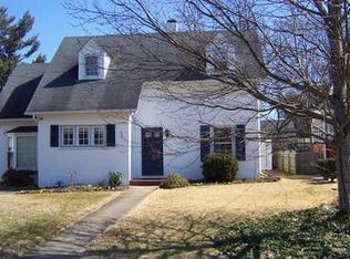 224 Crompton Rd, Waynesboro, VA 22980