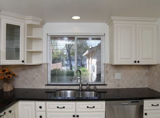 670 Saint Ives Ct, Walnut Creek, CA 94598