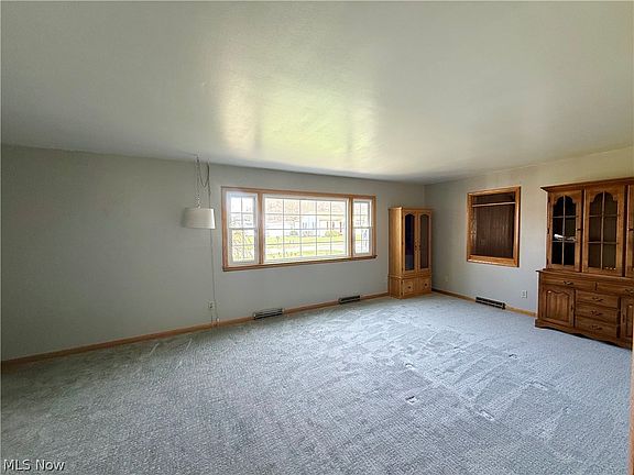 5th image of 316 Clema Ave