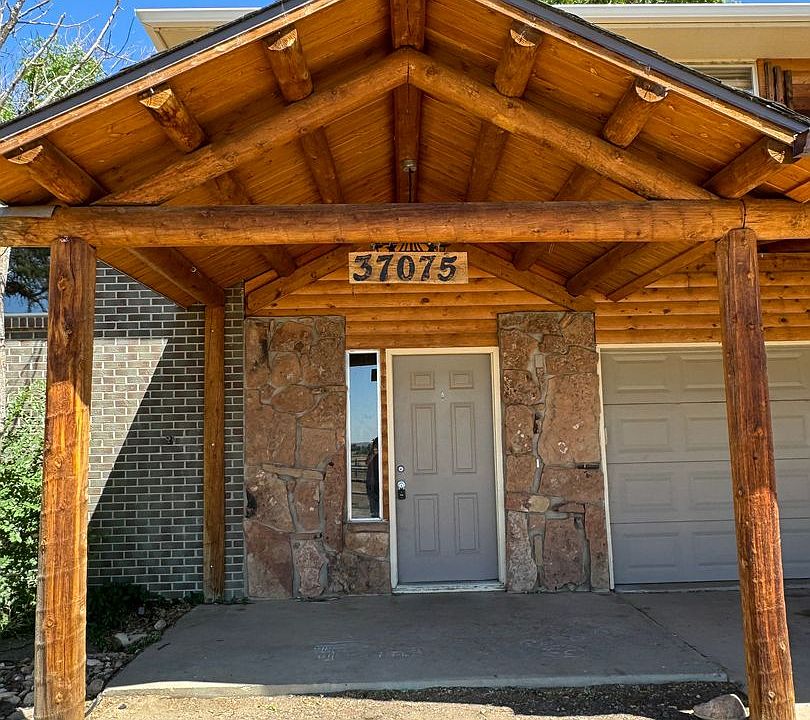 1st image of 37075 Northwest Dr