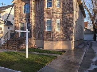20934 Bardwell Ave, Queens Village, NY 11429