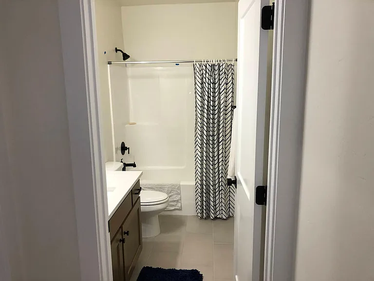 177 W Sycamore Ln — Photo 8