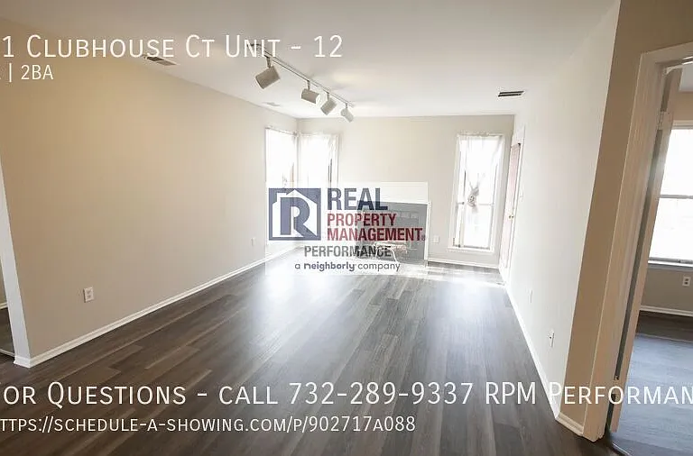 531 Clubhouse Ct #12 — Photo 8