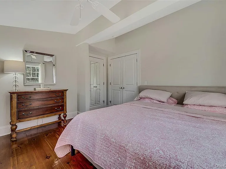 635 Strohson Rd — Photo 21