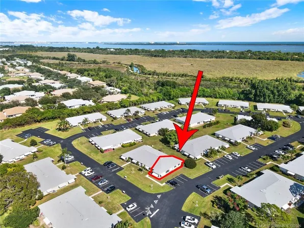 902 Savannas Point Dr APT D, Fort Pierce, FL 34982