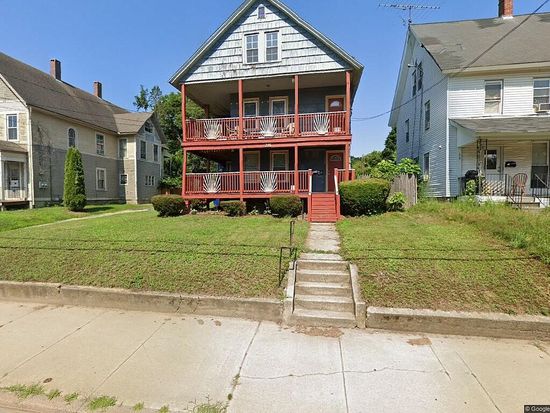 216 Jackson St Willimantic Ct 06226 Zillow