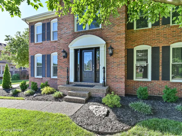 7803 Stonewood Ct, Louisville, KY 40220