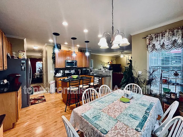 51 Yorktown Cir — Photo 14