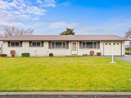 450 Suntides Blvd, Yakima, WA 98908