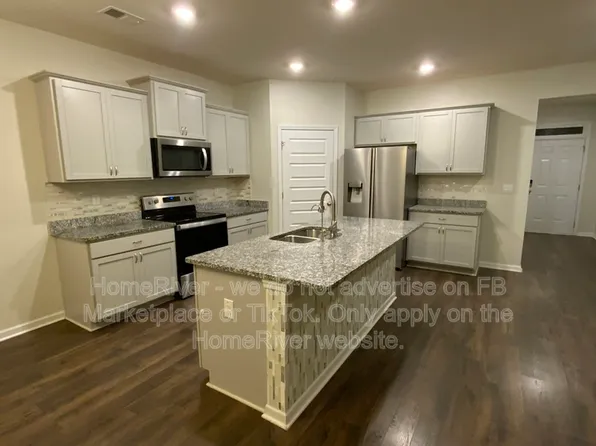 2215 Waycross Ln, Dacula, GA 30019