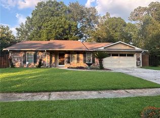 180 Whisperwood Blvd, Slidell, LA 70458