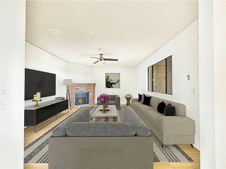 7735 Newman Ave #301 — Photo 8