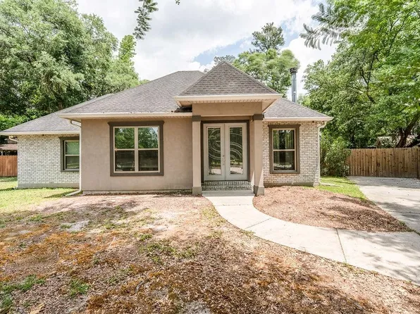 136 Oak Leaf Dr, Slidell, LA 70461