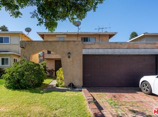 844 E Meadbrook St, Carson, CA 90746