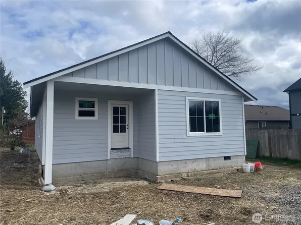 419 Prairie Rose Street, Centralia, WA 98531