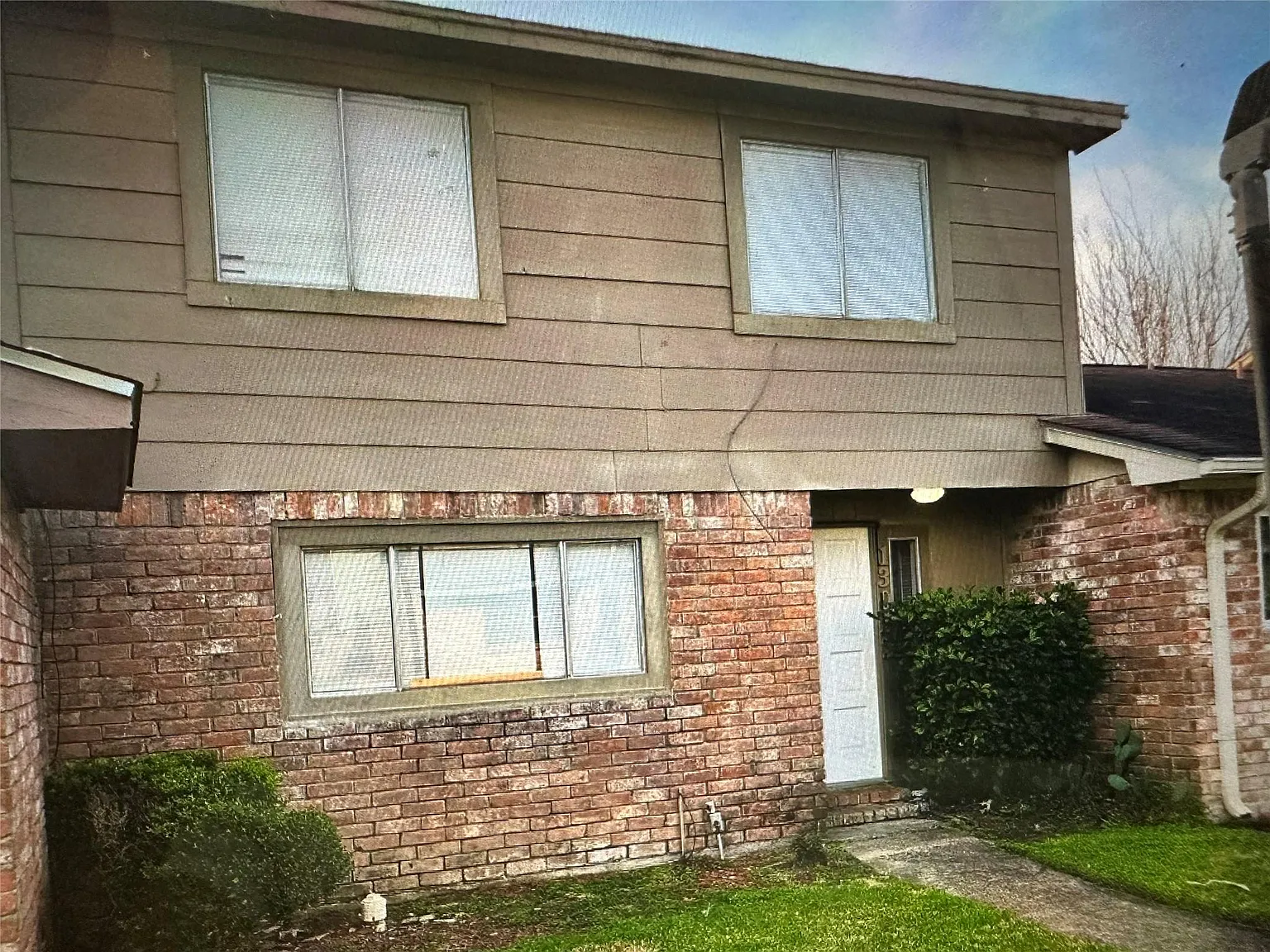 3 bed, 2.5 bath, 1496 sqft, $1,625 — Photo 1