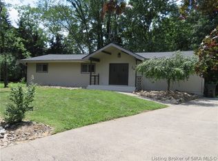 26 Portage Pl, Jeffersonville, IN 47130