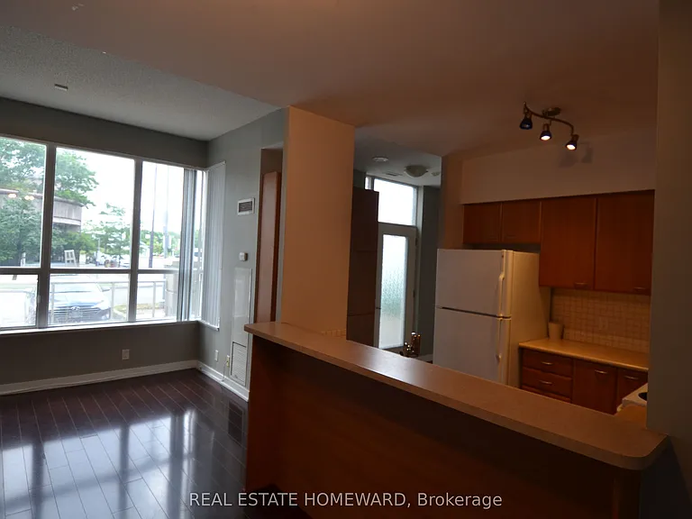 38 Lee Centre Dr #126 — Photo 3