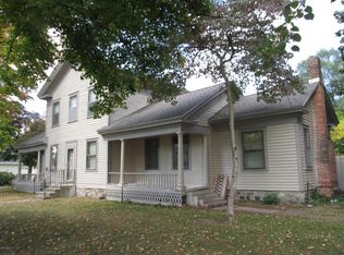 405 E Main St, Centreville, MI