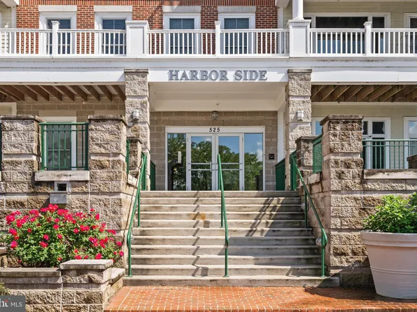 525 Belmont Bay Dr Unit 406, Woodbridge, VA 22191