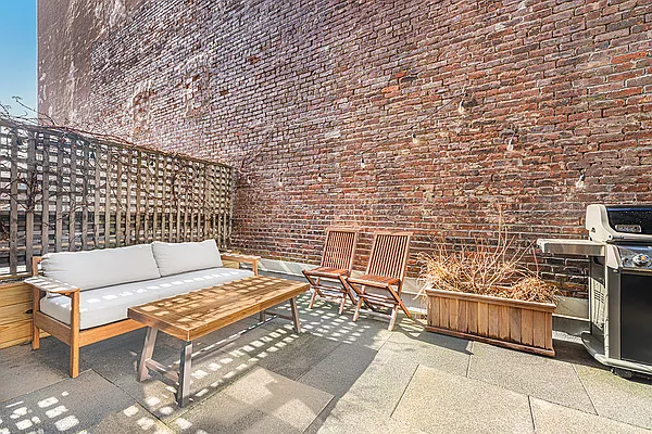 Rented by Brown Harris Stevens | media 15