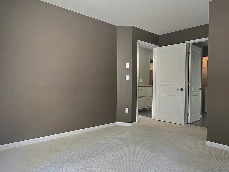 1252 Town Centre Blvd #428 — Photo 16