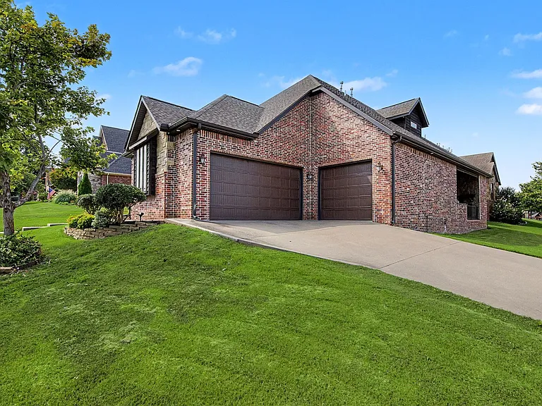 6600 Willowridge Ln — Photo 28