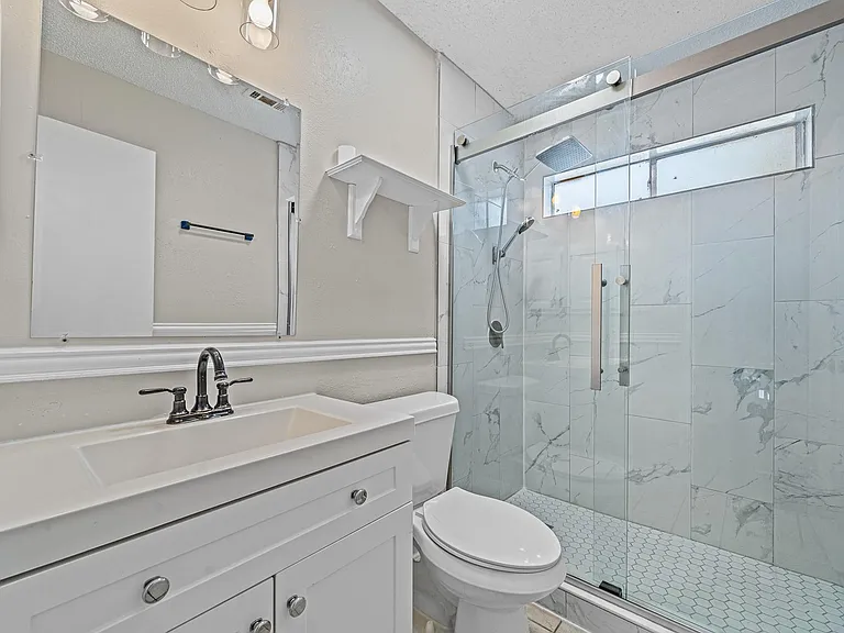11123 Gatesden Dr — Photo 22