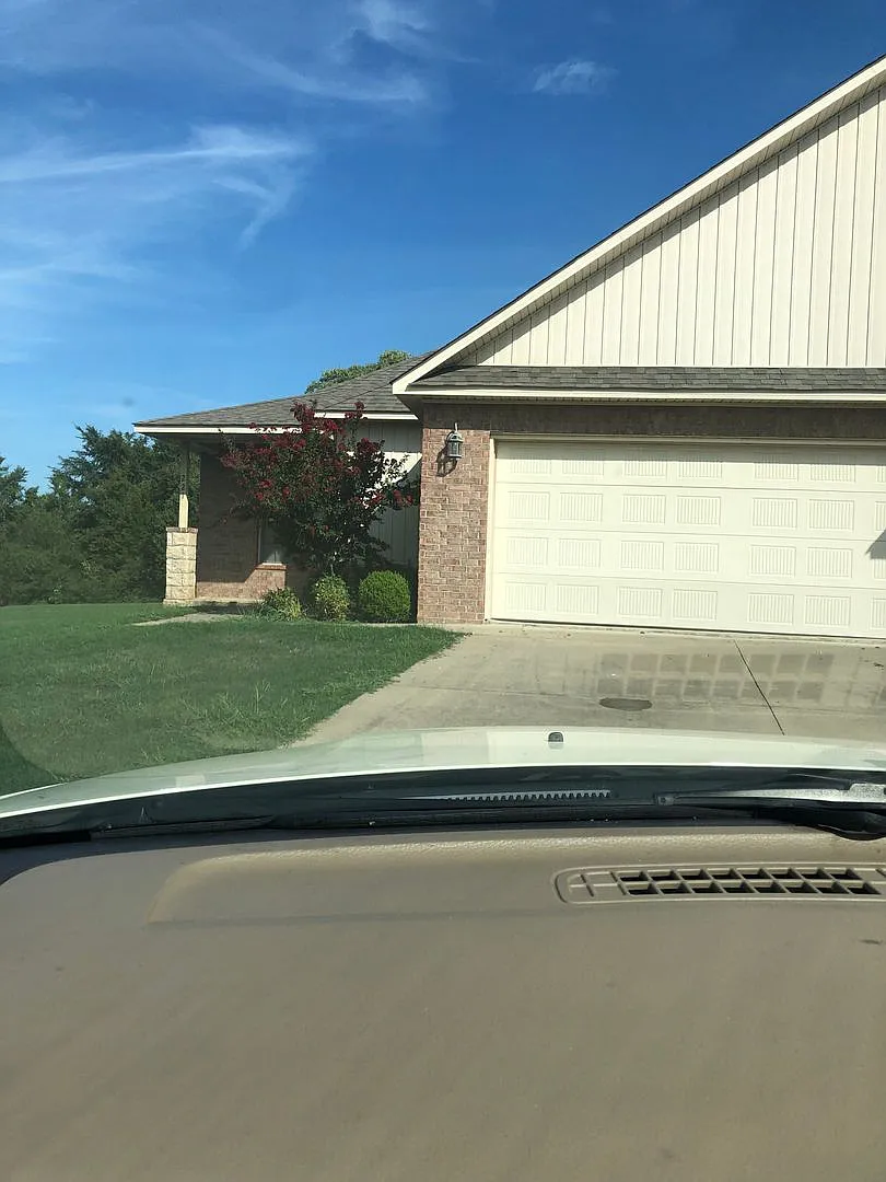 Friddle-Lakeview Ct — Photo 1