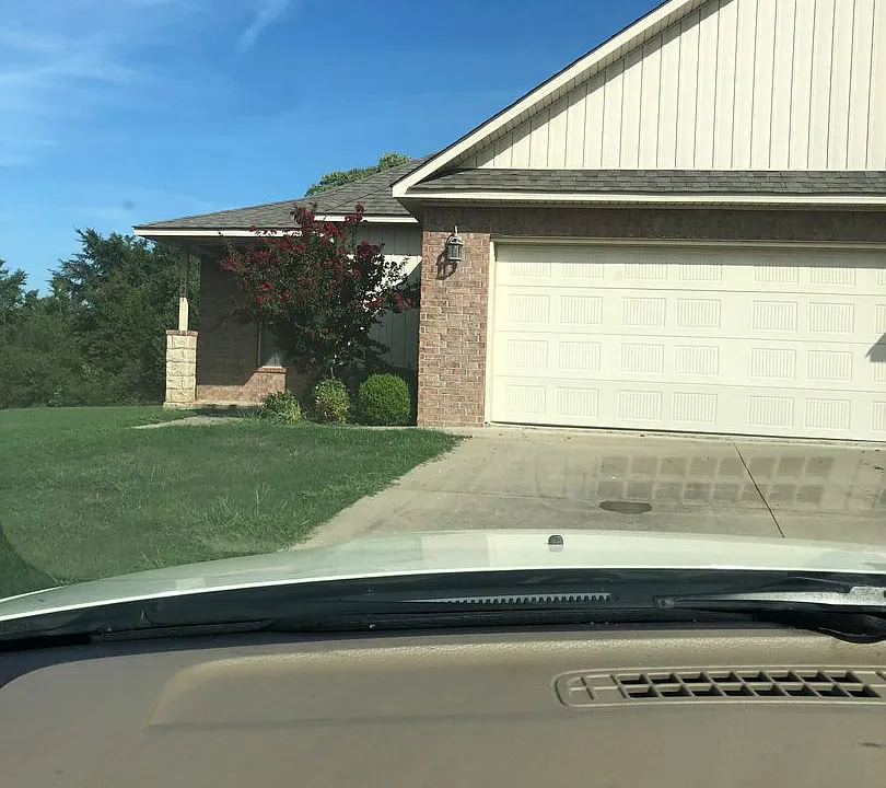 106-223 Lakeview Ct