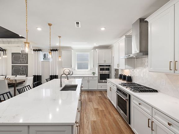 Bright and Airy Kitchen with Huge Island