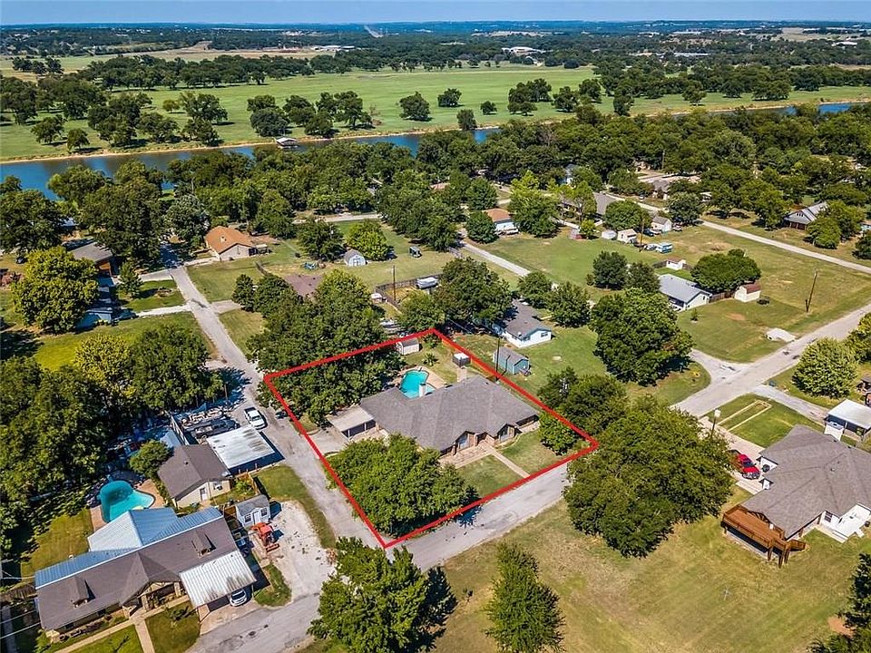 1st image of 247 Hillcroft Dr