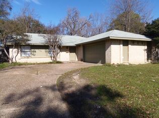 1109 Sleepy Hollow Dr, Garland, TX 75043