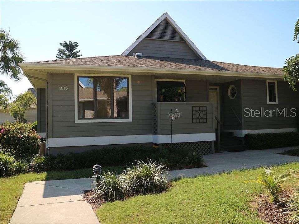 1st image of 1016 Lake Avoca Ct