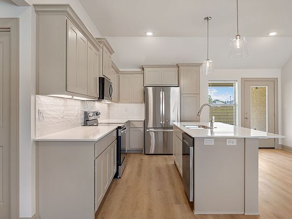 5th image of 3190 Dogwood Park Ct