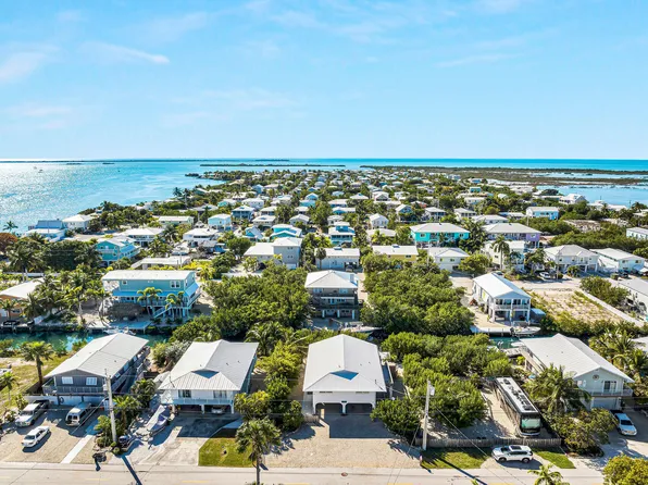 27380 Barbados Ln, Ramrod Key, FL 33042