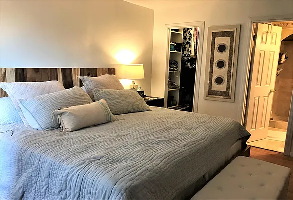 Rented by Voro NYC | media 7