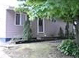 406 E 19th St S, Newton, IA 50208