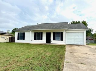 113 Saskatchewan Rd, Roland, OK 74954