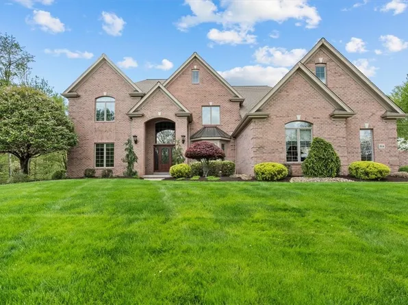 514 Langdon Dr, Gibsonia, PA 15044
