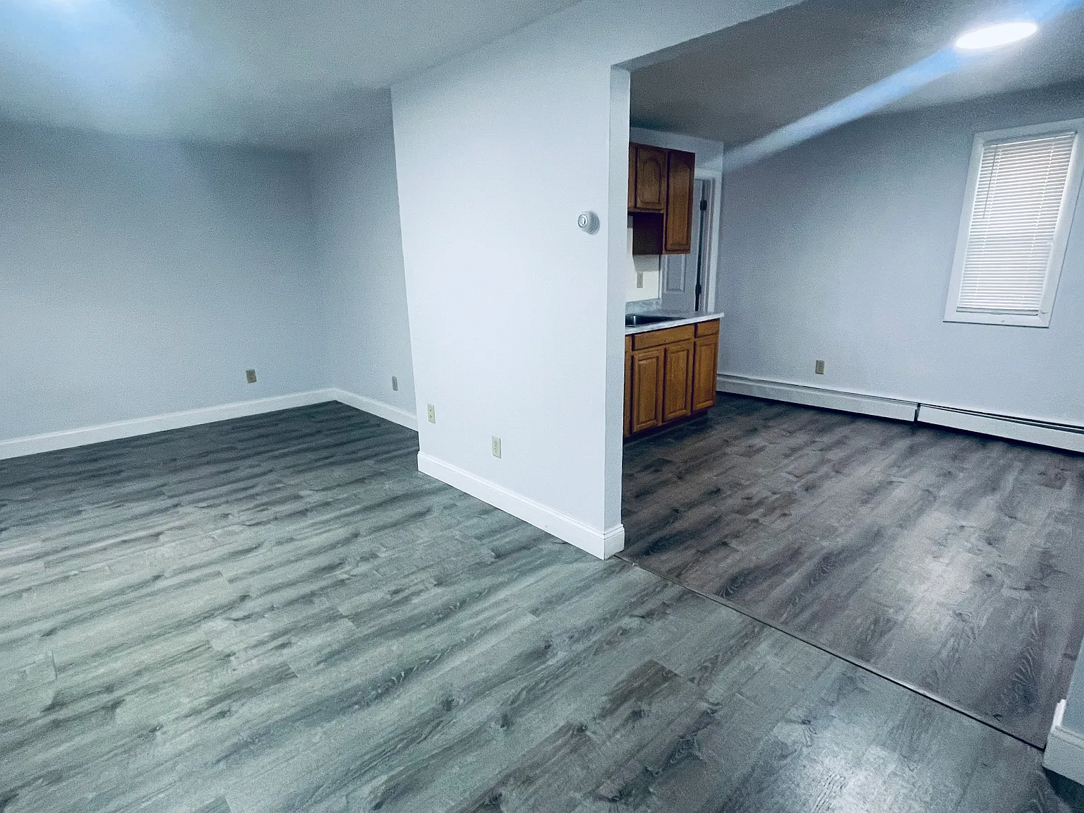 2 bed, 1200 sqft, $1,900 — Photo 4