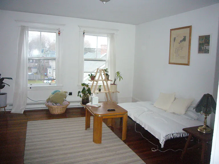 1/2 Hull Ave — Photo 4