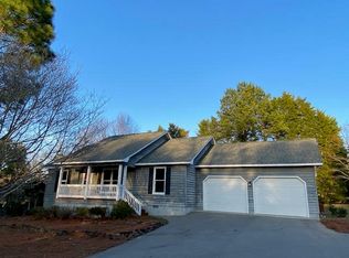106 Pinesage Dr, West End, NC 27376