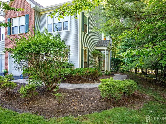 2nd image of 201 Waldorf Dr