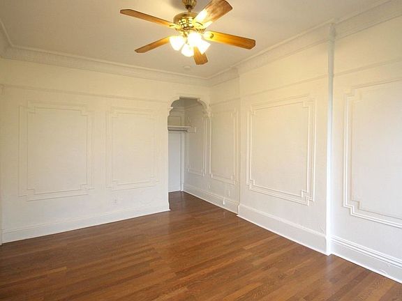 3rd image of 510 Willoughby Ave #4