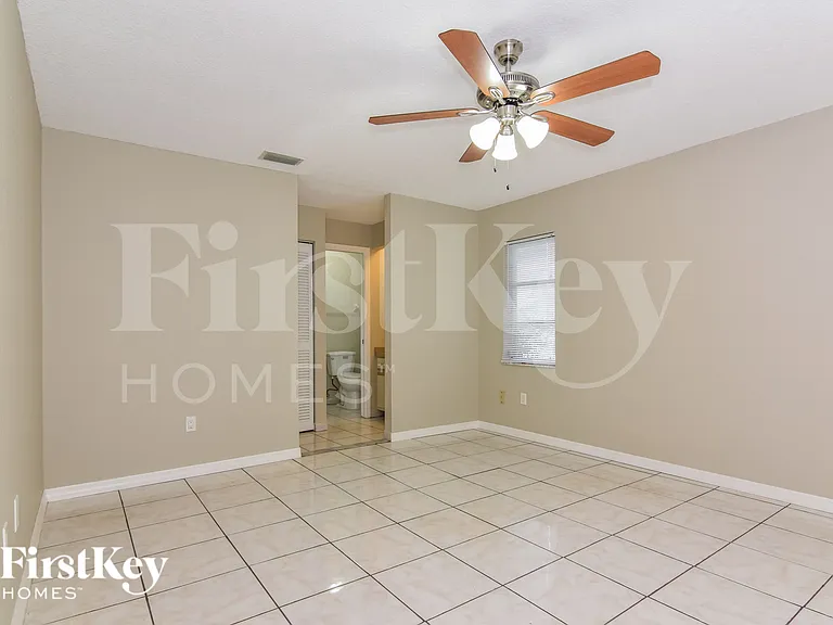 522 Beal St NW — Photo 10