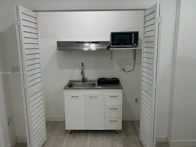 8764 SW 54th Ter #EFFICIENCY — Photo 7